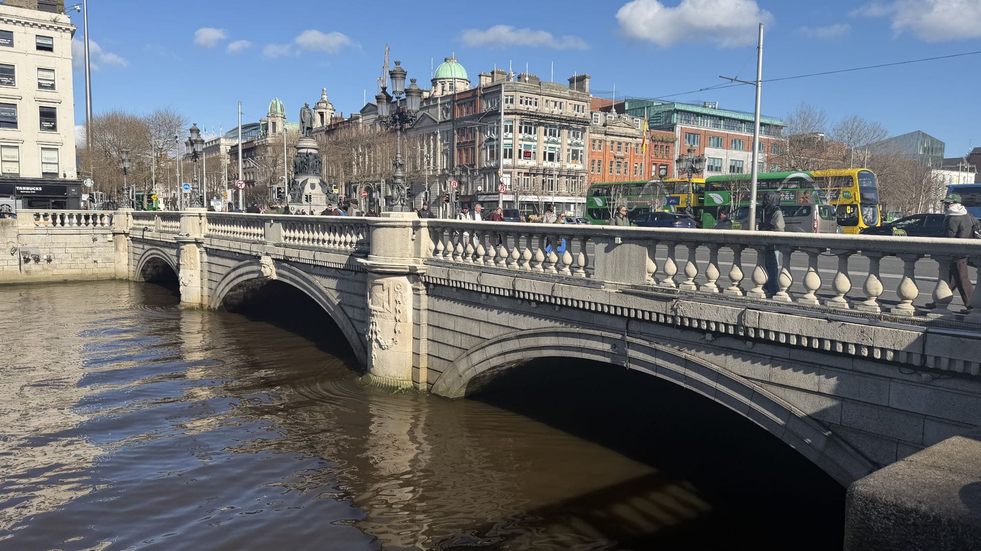 O'Connell Bridge post heritage cleaning by PMAC